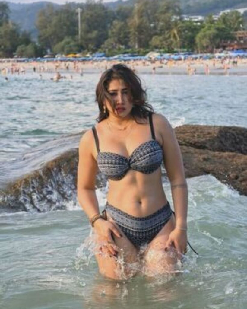 Sofia Ansari Beach Image